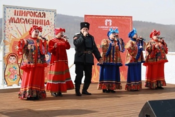 Масленичная лакомка: день сладостей, любви и кулинарных чудес!