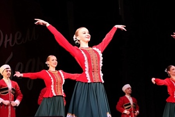 Гастроли МАПиТ "Весна"