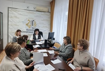 В преддверии Дня работника культуры: обсуждаем заслуги деятелей сцены и искусства!
